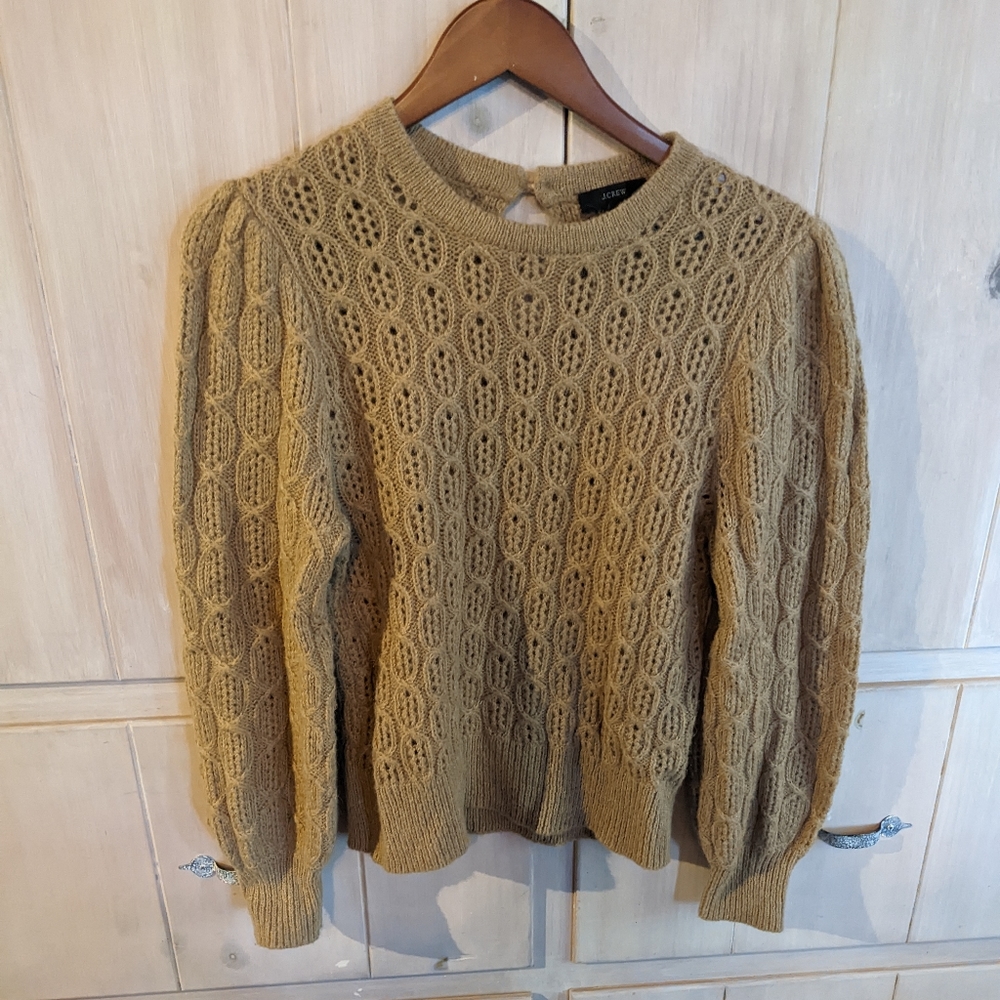 Jcrew size medium wool blend sweater caramel color